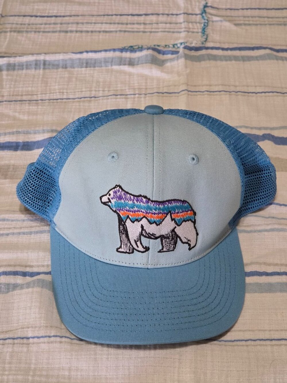 NWT Patagonia Kids Trucker Hat Illustrated Fitz Bear Fin Blue Snapback Mesh Cap